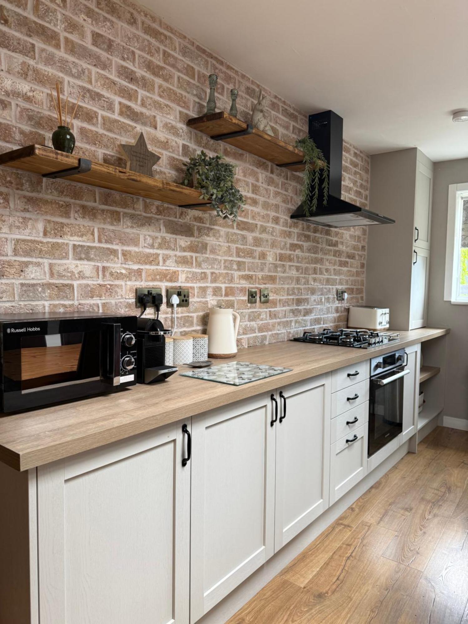 Wells Street Cottages No 26 By The River Ness อินเวอร์เนส ภายนอก รูปภาพ