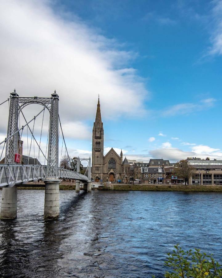 Wells Street Cottages No 26 By The River Ness อินเวอร์เนส ภายนอก รูปภาพ